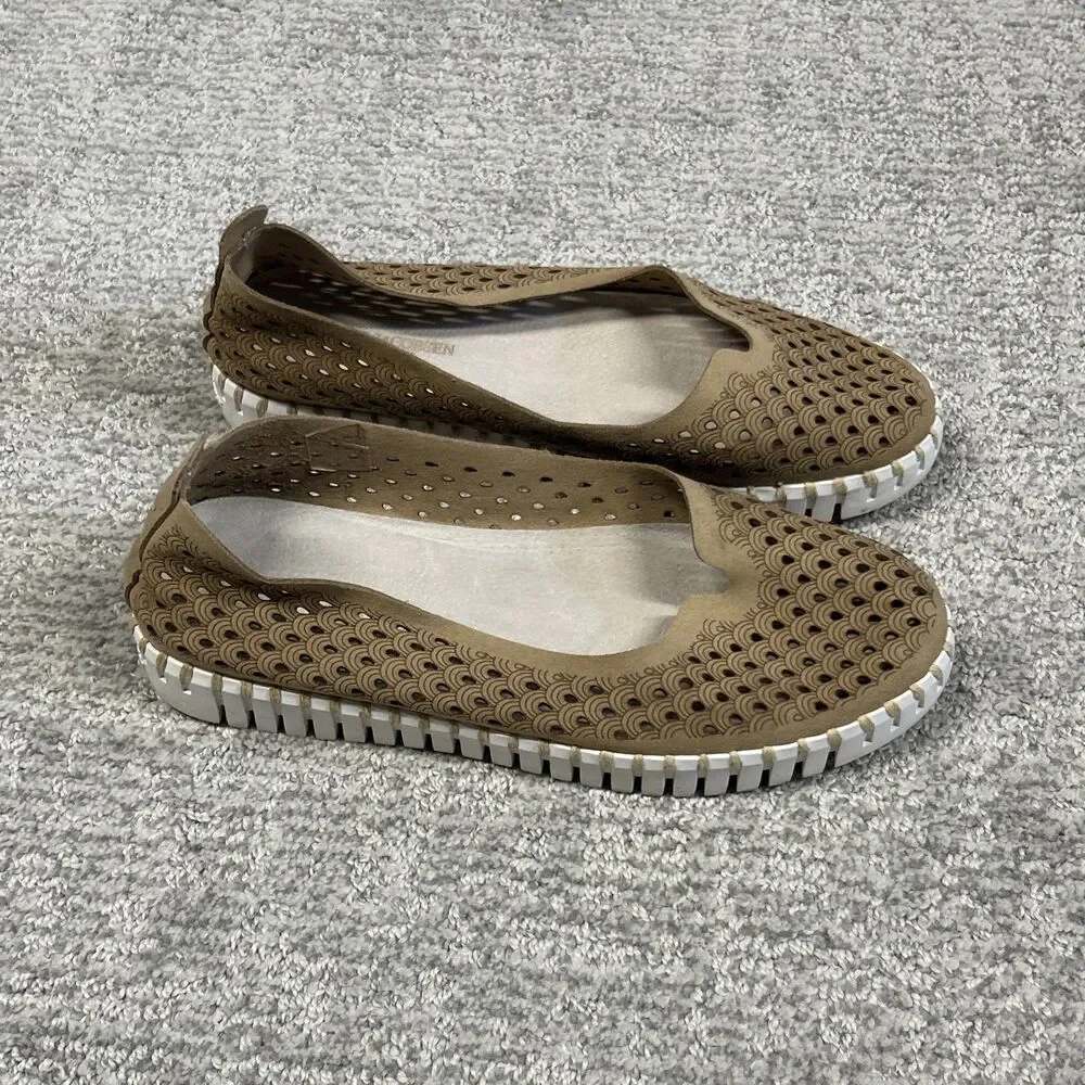 Ilse Jacobsen Shoes Womens 39 US 9 Latte Tulip Leather Perforated Flats Comfort